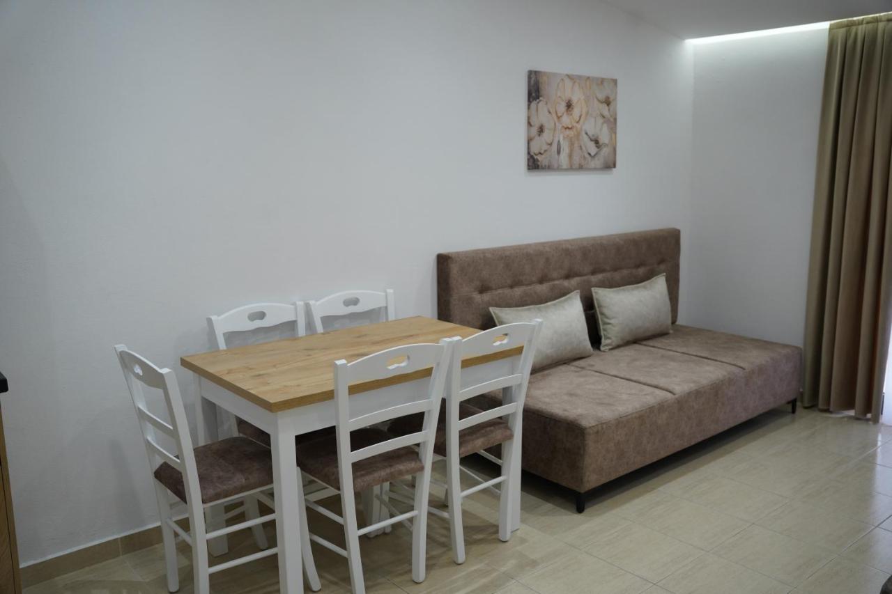 Apartments Costa Azzurra Velipojë Eksteriør bilde